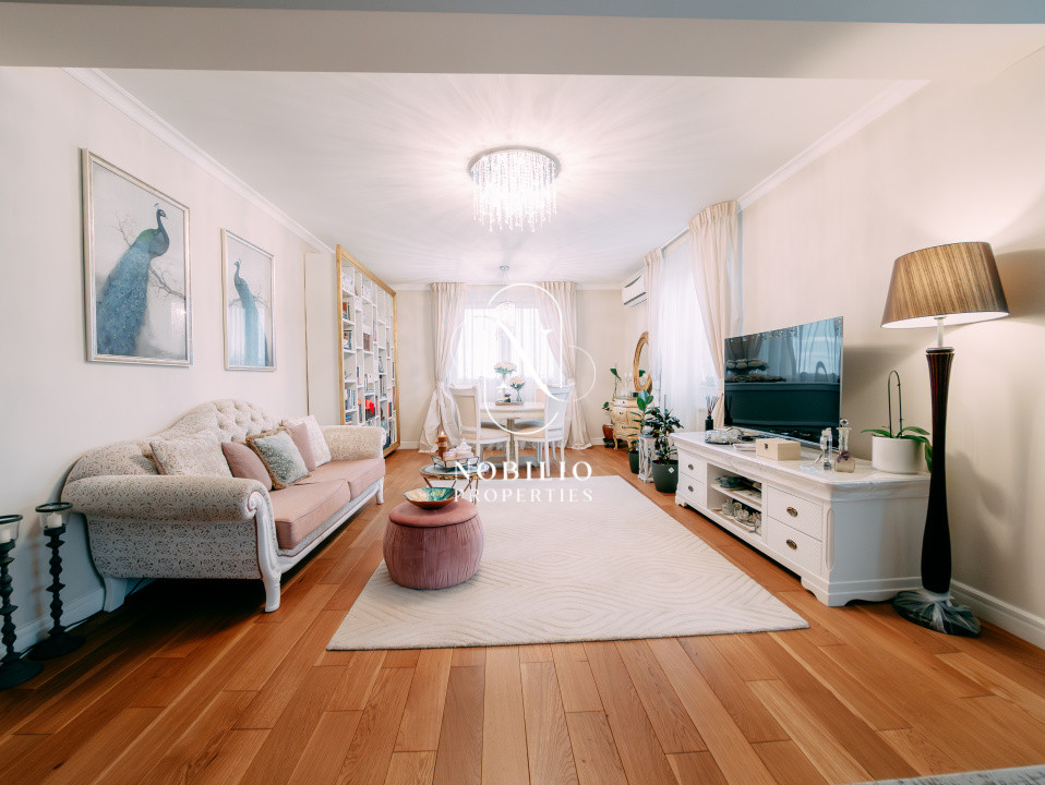 Apartament in Andrei Mureșanu, 190 mp, mobilat şi utilat, cu 2 locuri de parcare