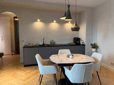 Apartament de lux cu 3 camere în inima Clujului – Piata Unirii