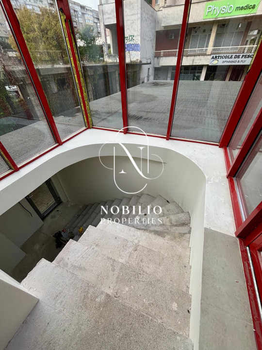 Spațiu de birou de închiriat – Strada Plopilor