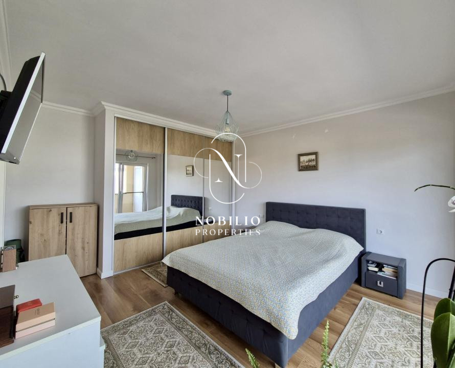 Apartament modern cu 3 camere și balcon pe Str. Florilor, Florești