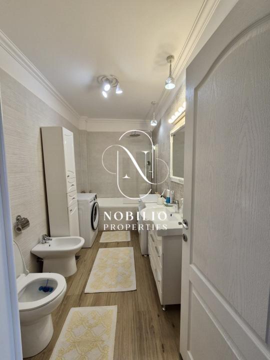 Apartament modern cu 3 camere și balcon pe Str. Florilor, Florești